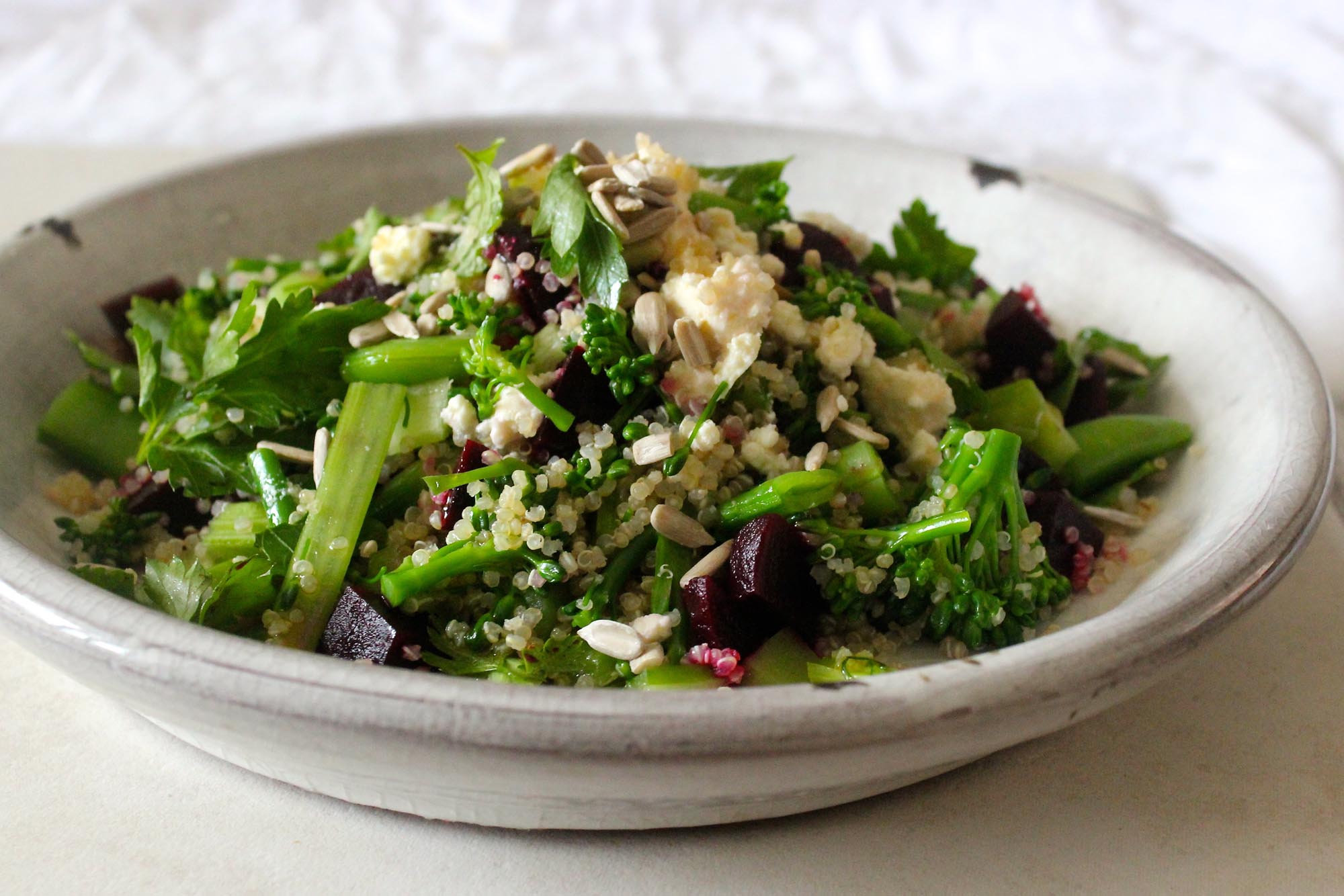 chrissy freer byron bay nutritionist quinoa salad